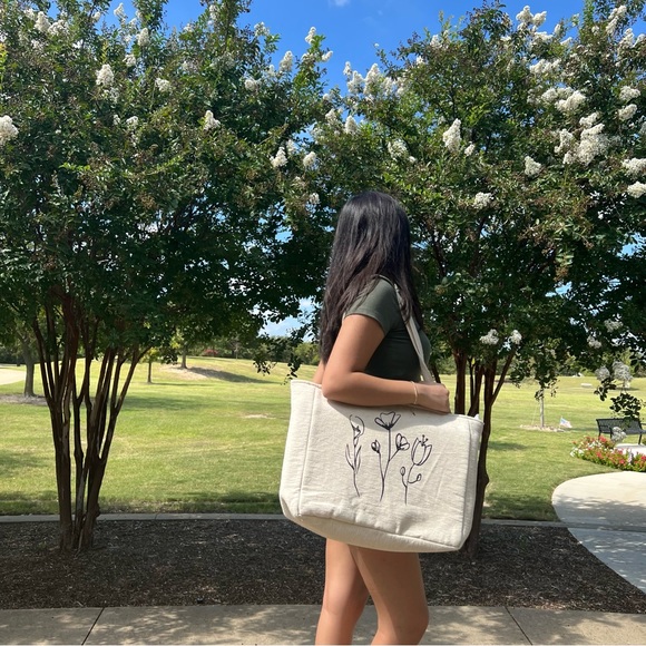 Large Cotton Canvas Tote - Picture 10 of 13